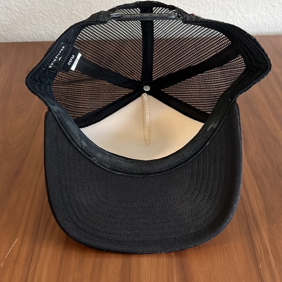 Quiksilver Aloha Hat - Picture 6 of 7